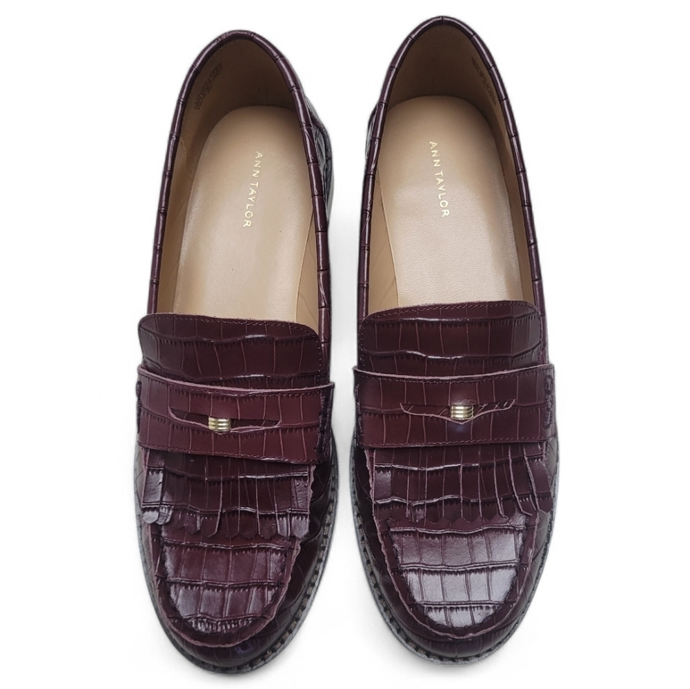 Ann Taylor Cranberry Kiltie Croco Loafer